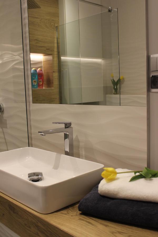 Apartament Orange Sun Nr°7 โปเบียโรโว ภายนอก รูปภาพ