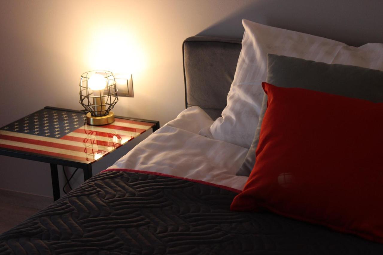 Apartament Orange Sun Nr°7 โปเบียโรโว ภายนอก รูปภาพ